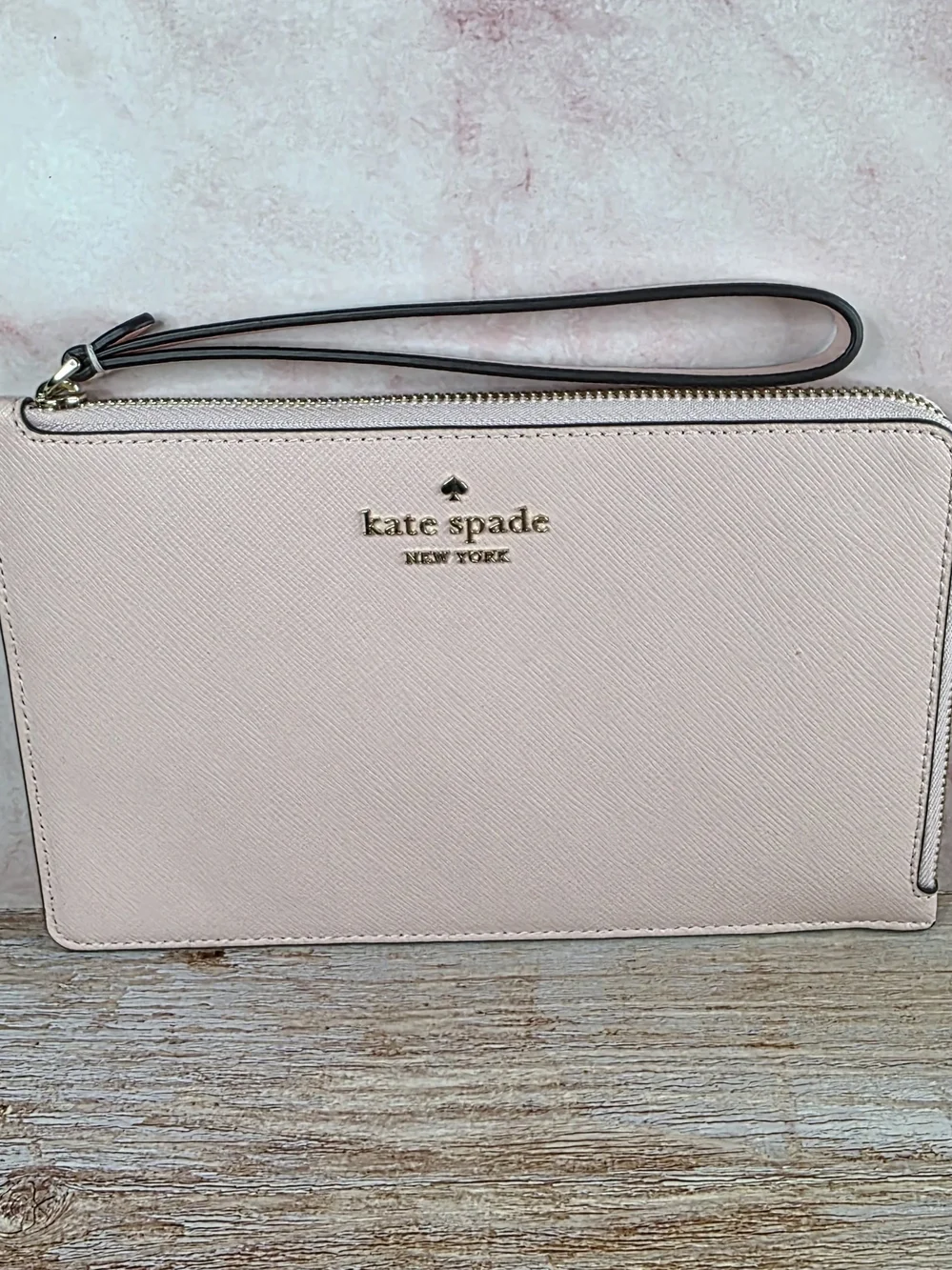 kate spade Saffiano leather wristlet